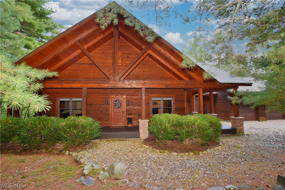 1321 Whispering Pines Drive SW Dellroy OH 44620