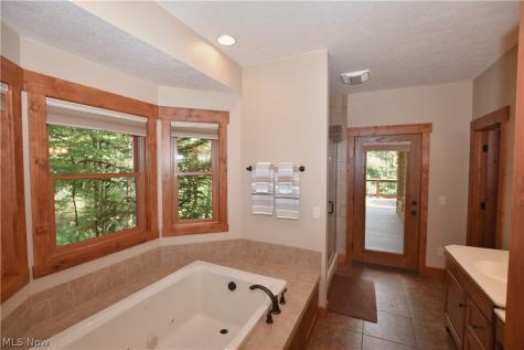 1321 Whispering Pines Drive SW Dellroy OH 44620