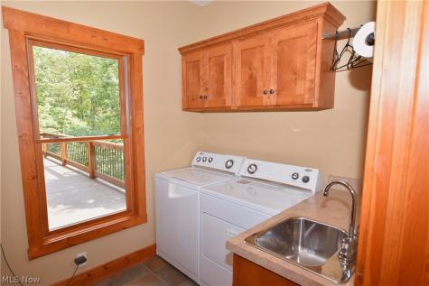 1321 Whispering Pines Drive SW Dellroy OH 44620