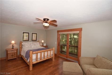 1321 Whispering Pines Drive SW Dellroy OH 44620