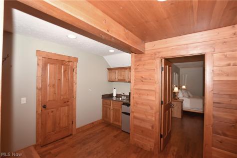 1321 Whispering Pines Drive SW Dellroy OH 44620