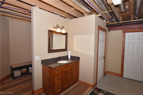 1321 Whispering Pines Drive SW Dellroy OH 44620
