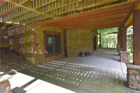 1321 Whispering Pines Drive SW Dellroy OH 44620