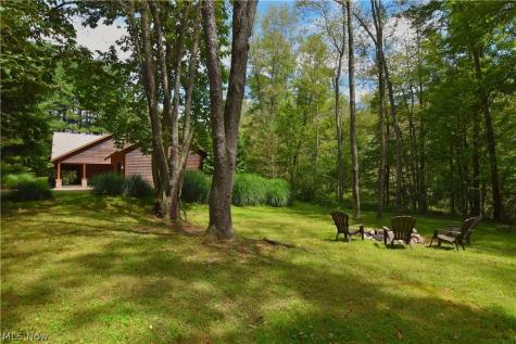 1321 Whispering Pines Drive SW Dellroy OH 44620