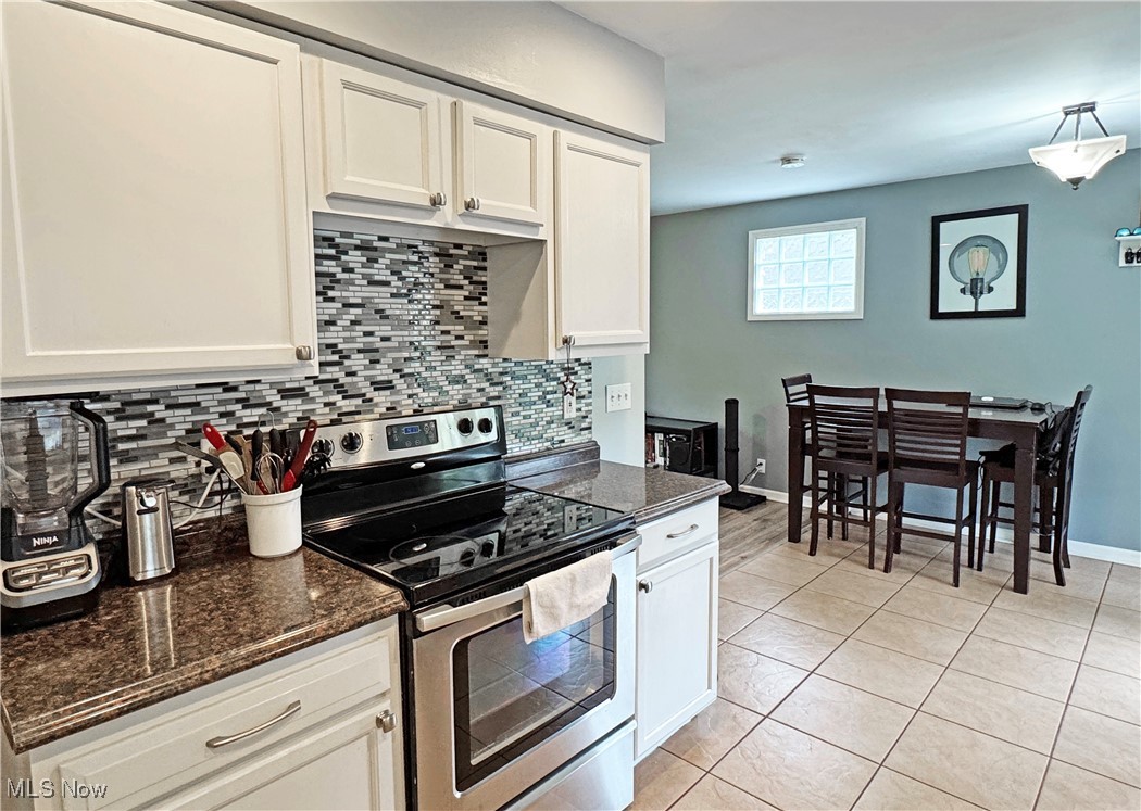 1102 Madrid Drive Akron OH 44313