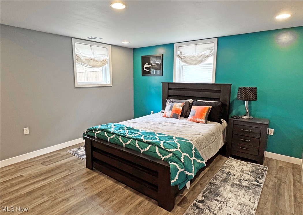 1102 Madrid Drive Akron OH 44313