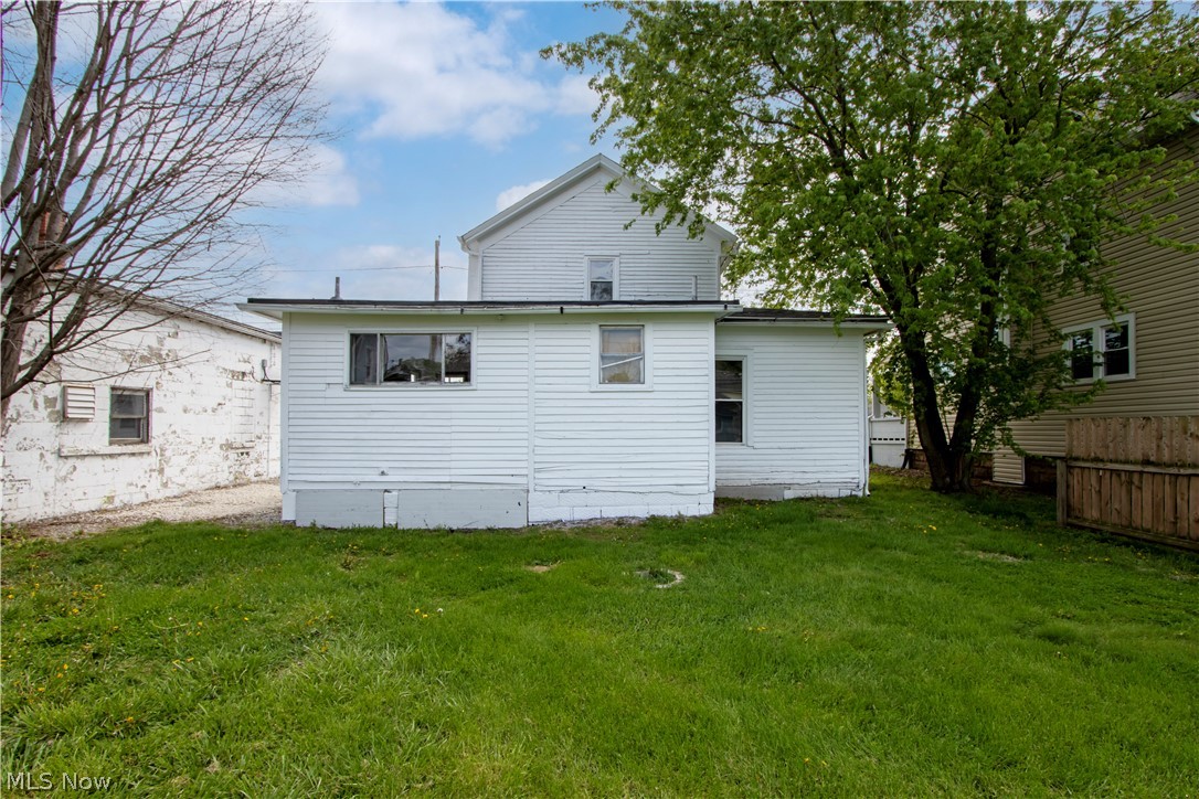 307 S Main Street Orrville OH 44667