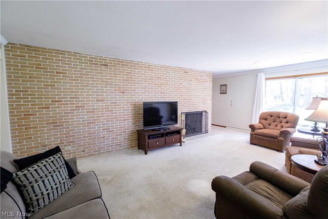 1009 Fair Oaks Avenue SW North Canton OH 44720