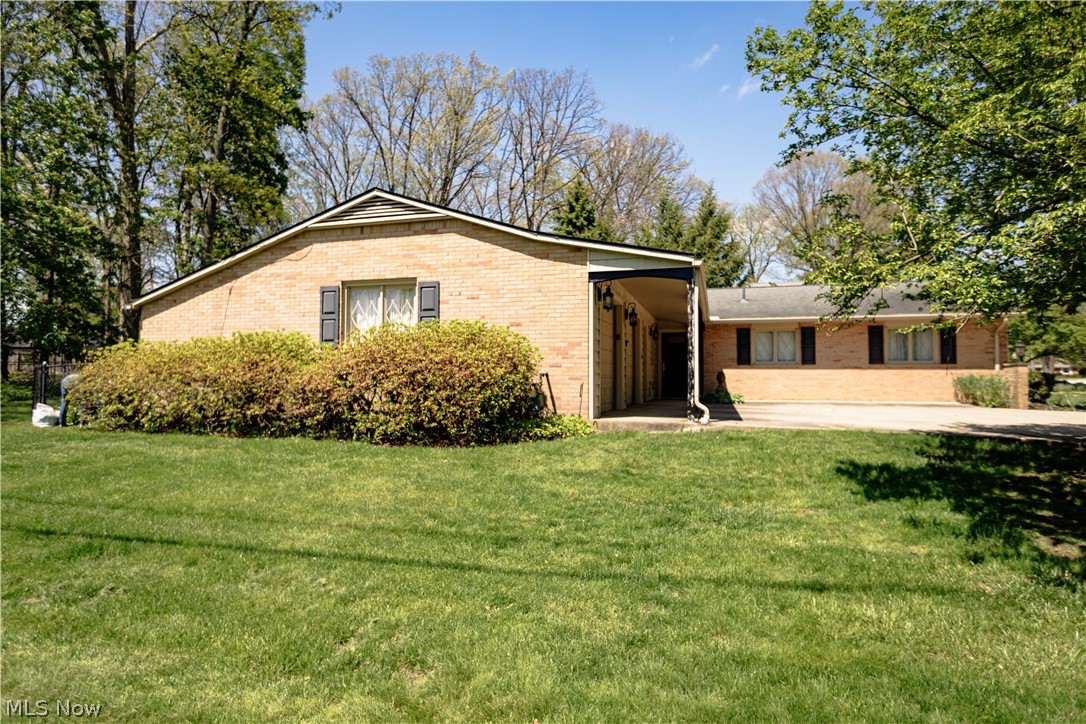 1009 Fair Oaks Avenue SW North Canton OH 44720