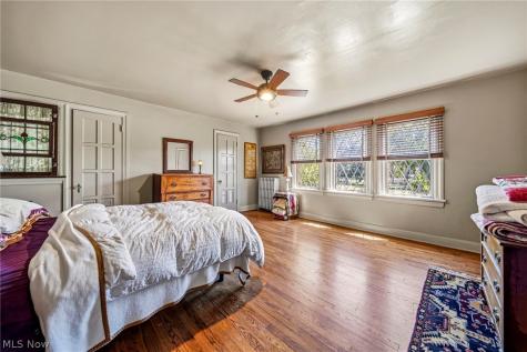 19621 Sussex Road Shaker Heights OH 44122