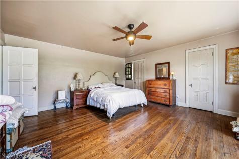 19621 Sussex Road Shaker Heights OH 44122
