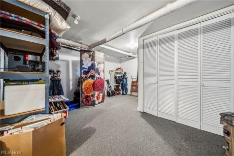 19621 Sussex Road Shaker Heights OH 44122