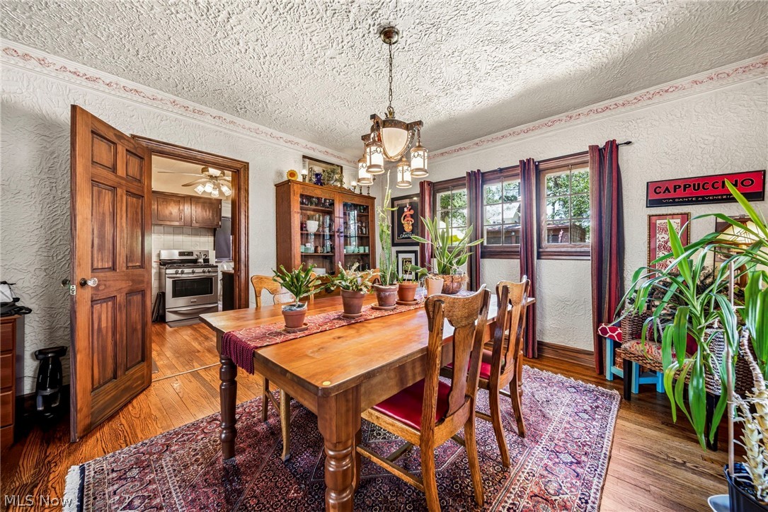 19621 Sussex Road Shaker Heights OH 44122