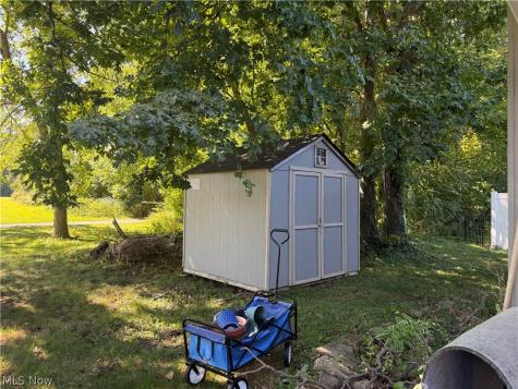 8150 Rushton Drive Mentor OH 44060