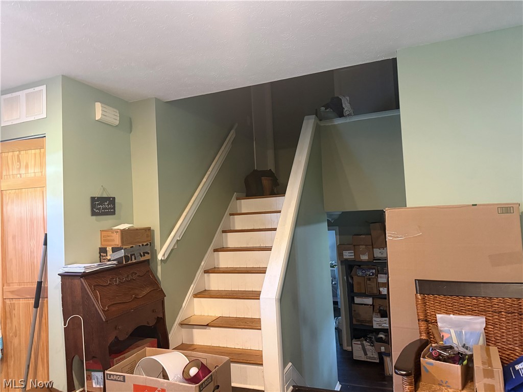 8150 Rushton Drive Mentor OH 44060