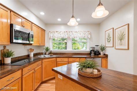 9477 Hoose Road Mentor OH 44060