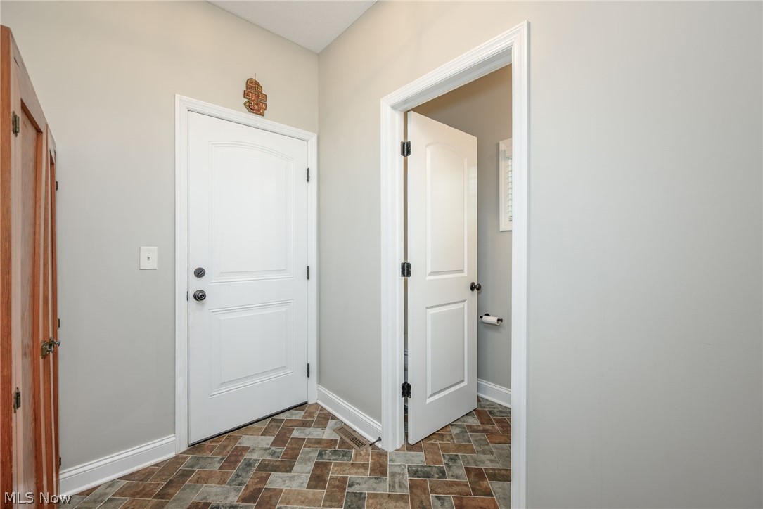 2473 Westwood Circle Hudson OH 44236