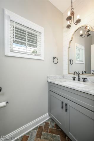 2473 Westwood Circle Hudson OH 44236