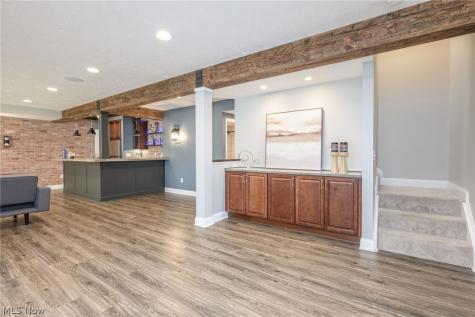 2473 Westwood Circle Hudson OH 44236