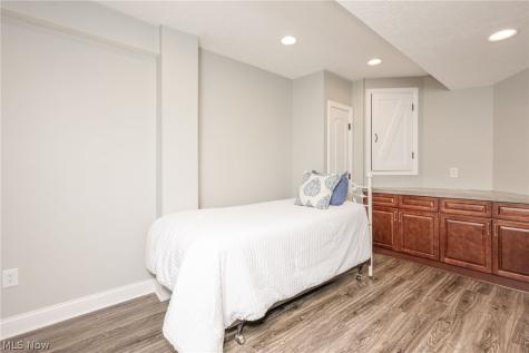 2473 Westwood Circle Hudson OH 44236