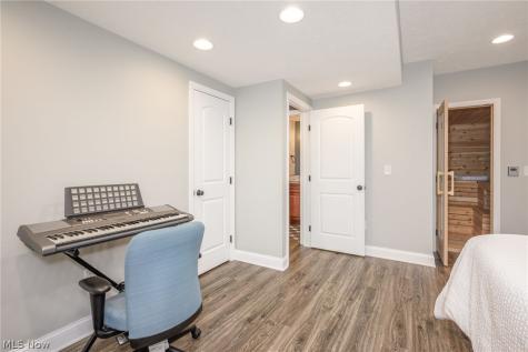 2473 Westwood Circle Hudson OH 44236
