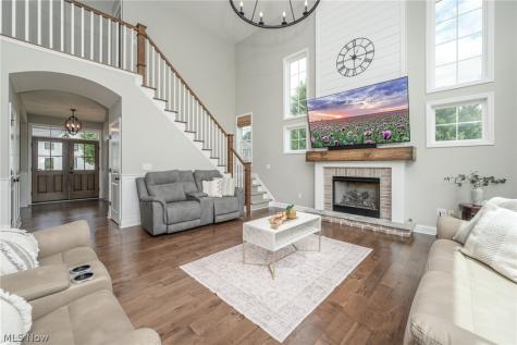 2473 Westwood Circle Hudson OH 44236