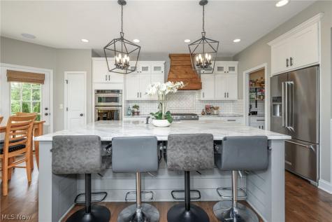2473 Westwood Circle Hudson OH 44236