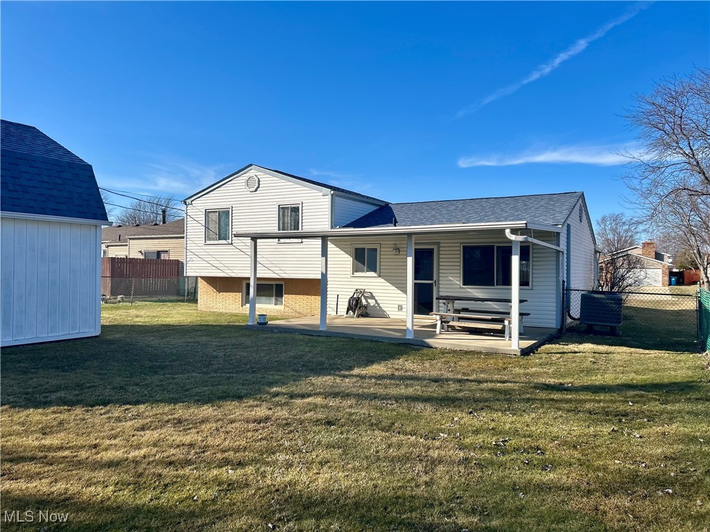 2043 W 41st Street Lorain OH 44053