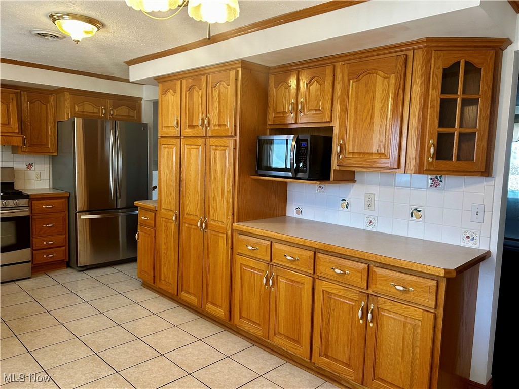 2043 W 41st Street Lorain OH 44053