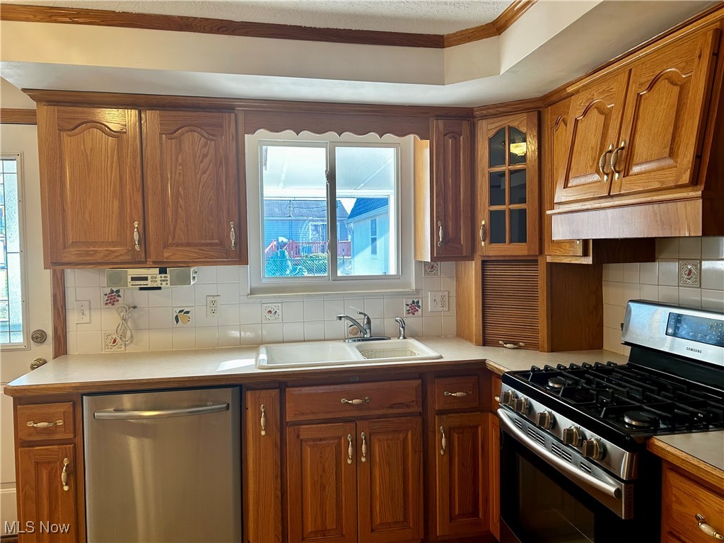 2043 W 41st Street Lorain OH 44053