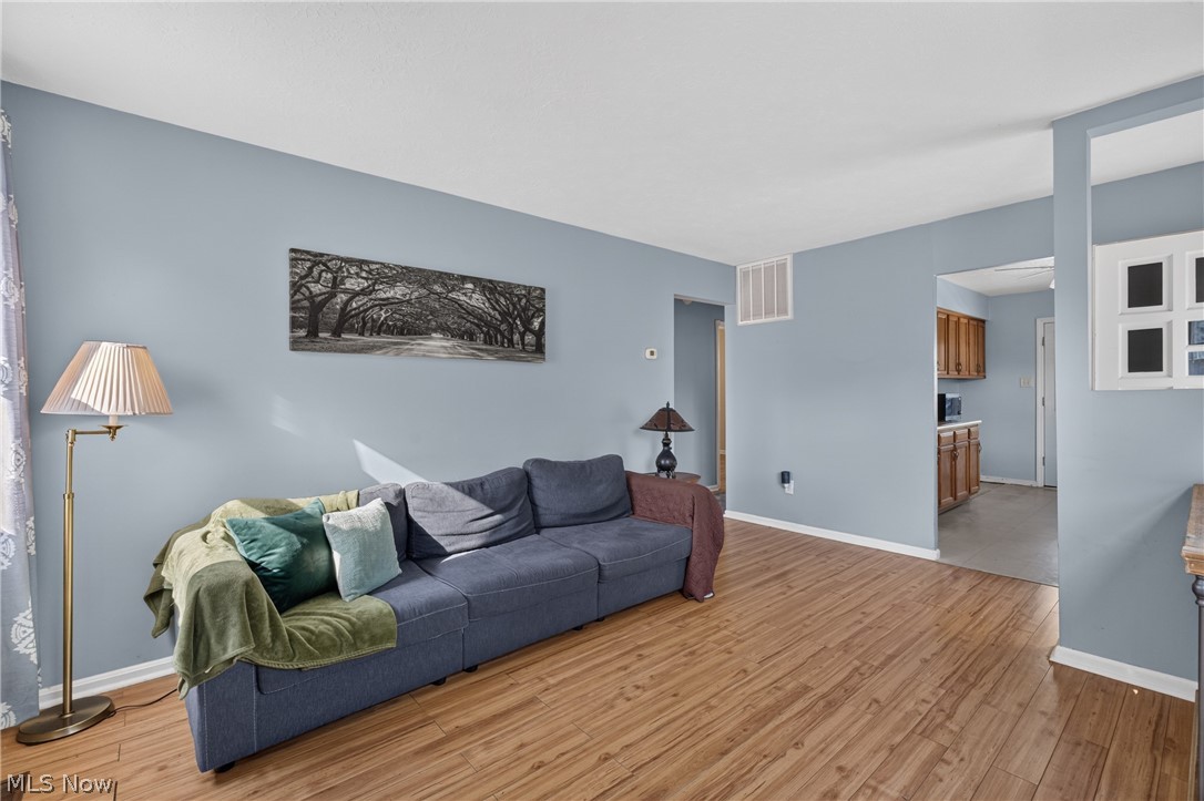 1856 Benjamin Road Madison OH 44057