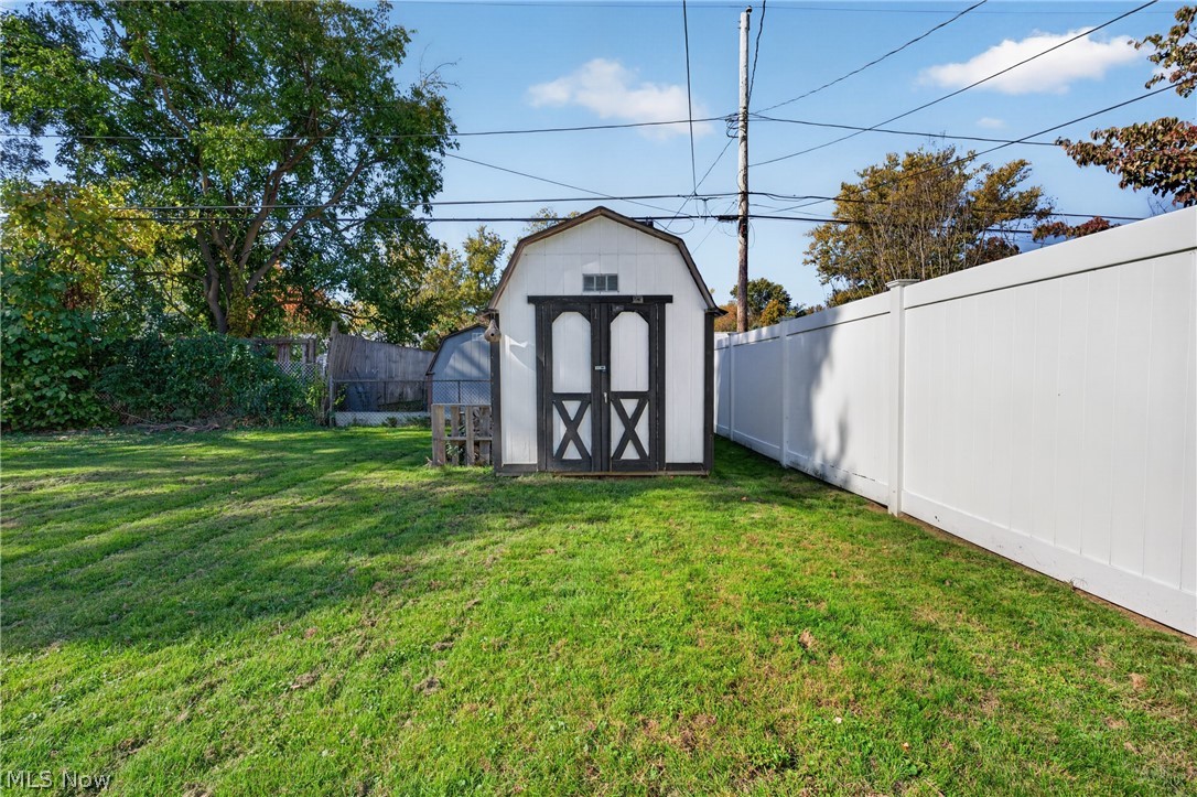 1856 Benjamin Road Madison OH 44057