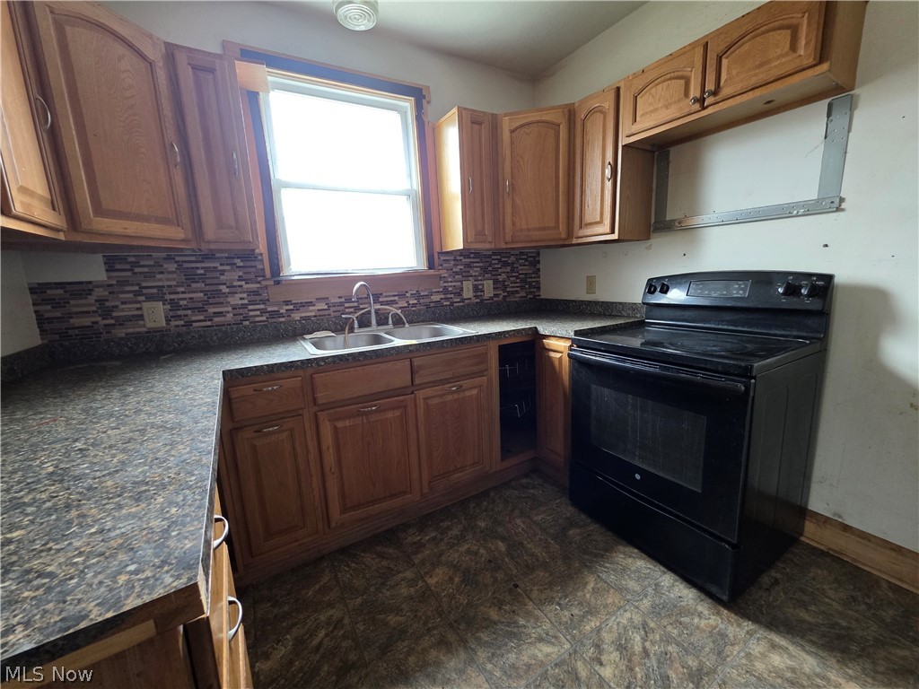 1600 Sandwith Avenue SW Canton OH 44706