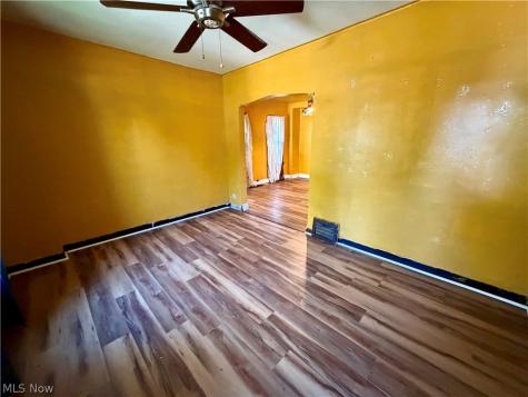 4391 E 86th Street Cleveland OH 44105
