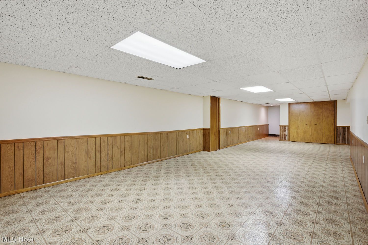 12161 Woodridge Drive North Royalton OH 44133