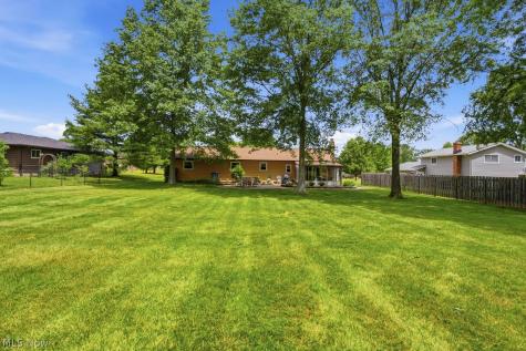 12161 Woodridge Drive North Royalton OH 44133