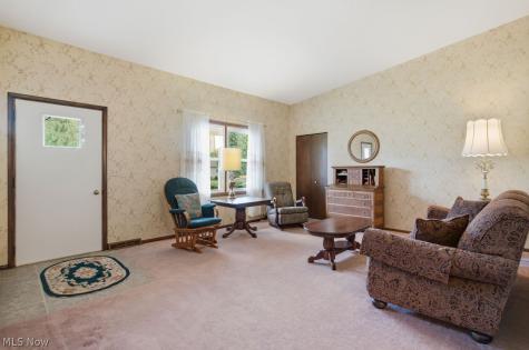 12161 Woodridge Drive North Royalton OH 44133