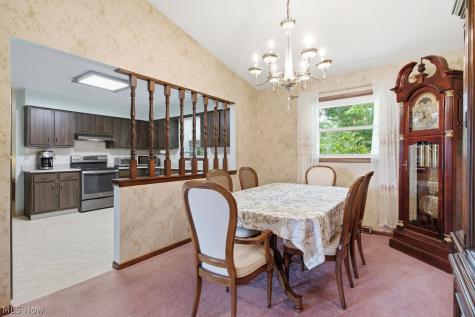 12161 Woodridge Drive North Royalton OH 44133
