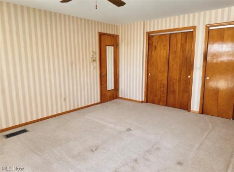 4130 Hyatt Avenue NW Massillon OH 44646