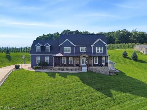14993 Millersburg Road SW Navarre OH 44662