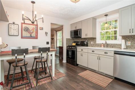 4426 Woodland Avenue NW Canton OH 44709