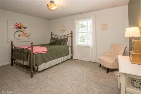 4426 Woodland Avenue NW Canton OH 44709