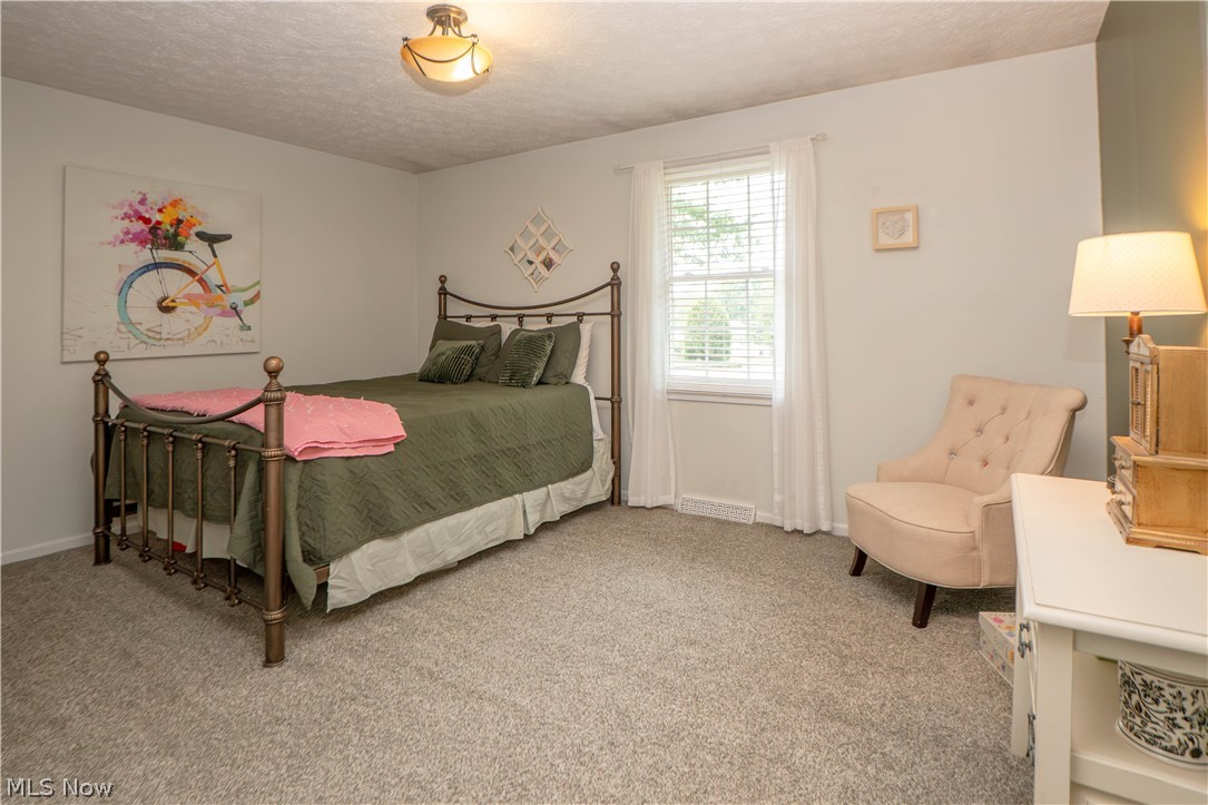 4426 Woodland Avenue NW Canton OH 44709