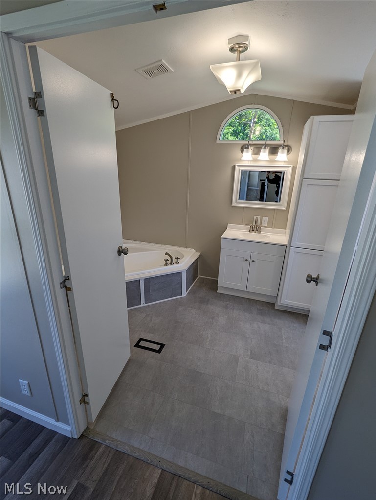 2663 Stoneyridge Drive Madison OH 44057