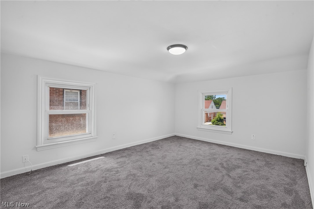 18412 Waterbury Avenue Maple Heights OH 44137