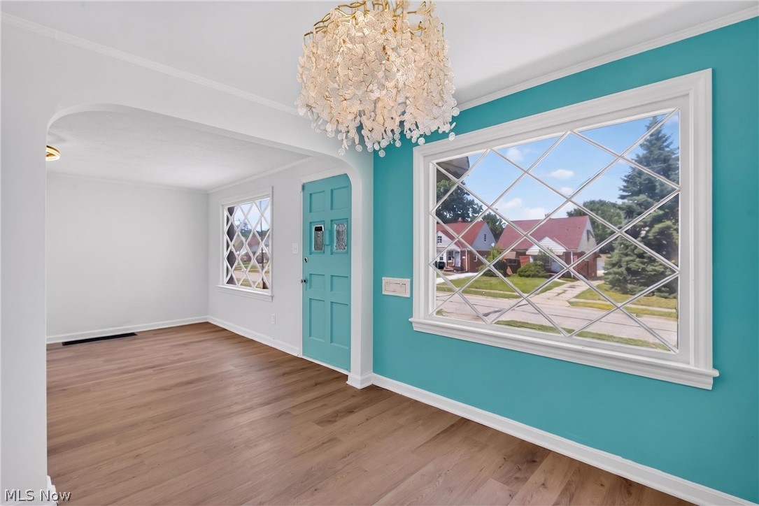 18412 Waterbury Avenue Maple Heights OH 44137