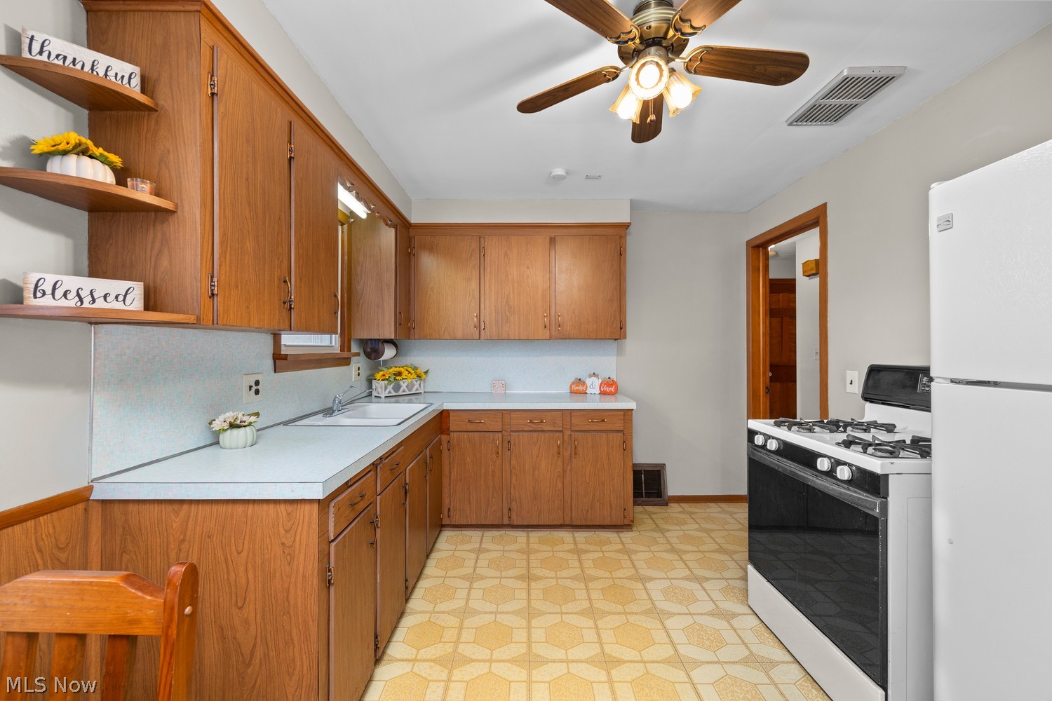 365 Penfield Avenue Elyria OH 44035