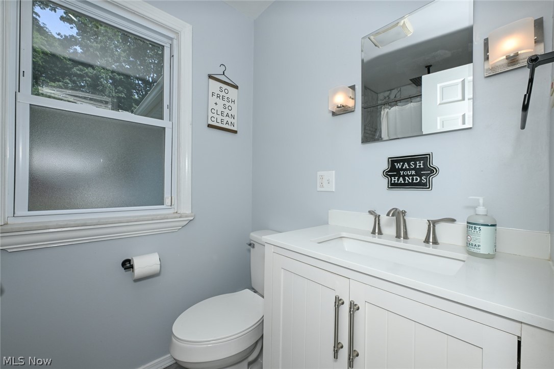 5295 Case Avenue Lyndhurst OH 44124
