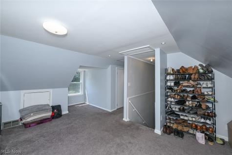 5295 Case Avenue Lyndhurst OH 44124