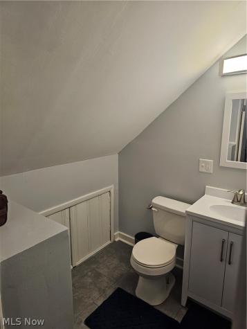 5295 Case Avenue Lyndhurst OH 44124